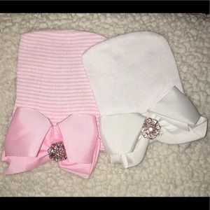 .BUNDLE of 2 Newborn Girl Big Bow w/Gems Beanies.